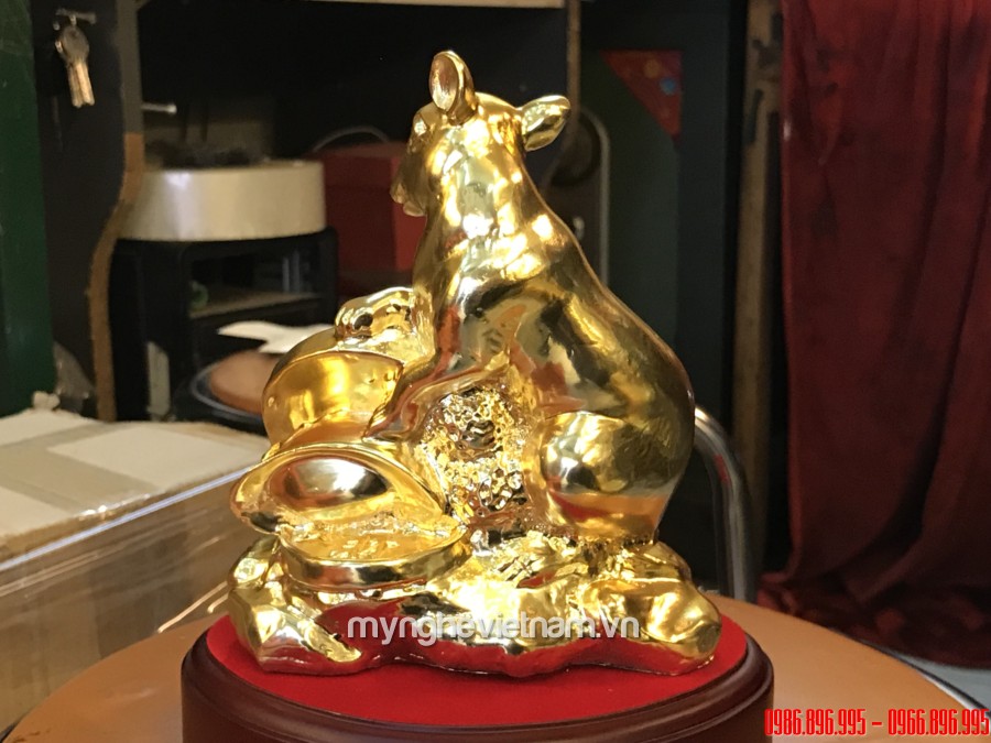 Tượng chuột đồng dùng trong phong thủy ôm tiền mạ vàng cao 15cm