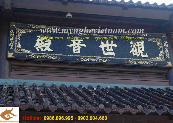 Những câu đối khắc ở một số đình chùa đền miếu nhỏ trong thủ đô Hà Nội0