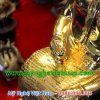 tượng bác hồ ngồi đọc báo đúc đồng mạ vàng 5