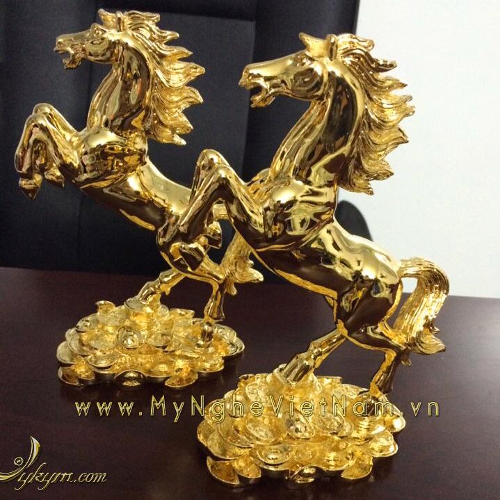 tượng ngựa đồng mạ vàng 24k cao cấp 2