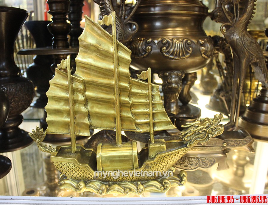 Tượng thuyền rồng bằng đồng cao 16cm để bàn làm việc